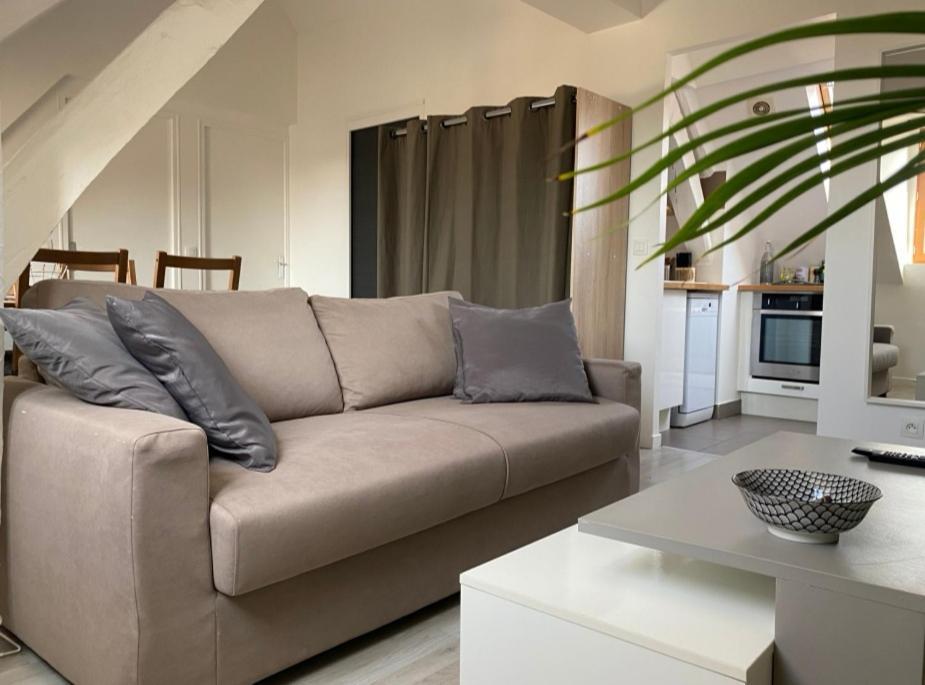 T3 Lumineux Proche Chateau Tout Equipe Rambouillet Exterior photo